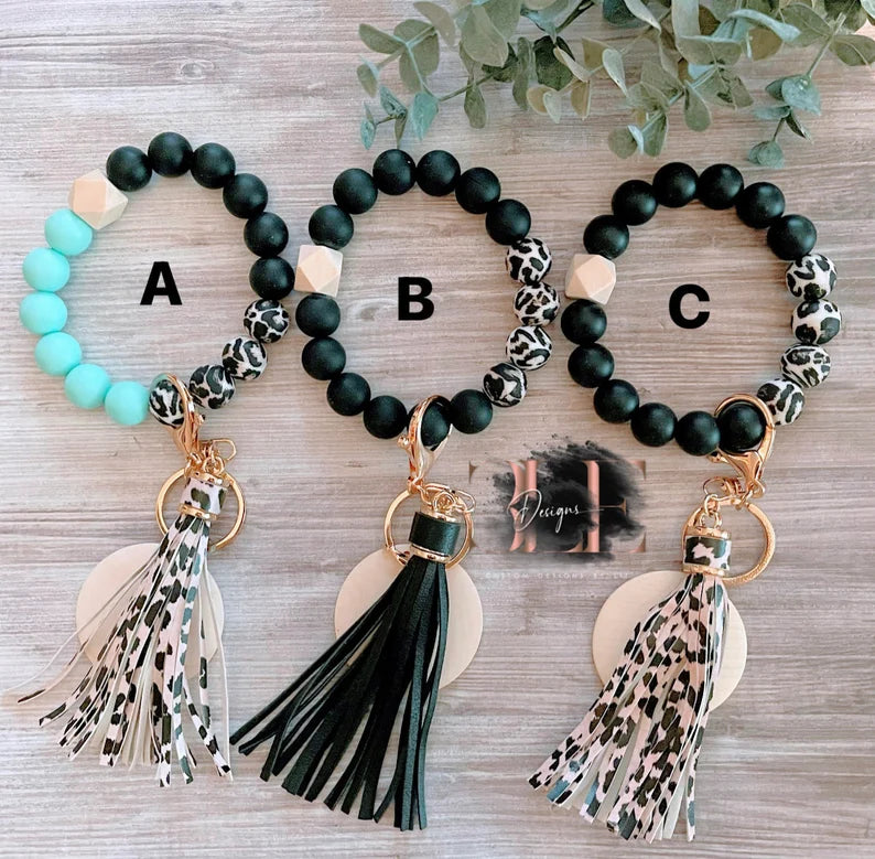 Personalized Wristlets, Keychain, Wood Disc, Silicone Beads, Gift, Mother, Daughter, Bangle, Wallet, Gift For Her, Leopard, Cow, Beach