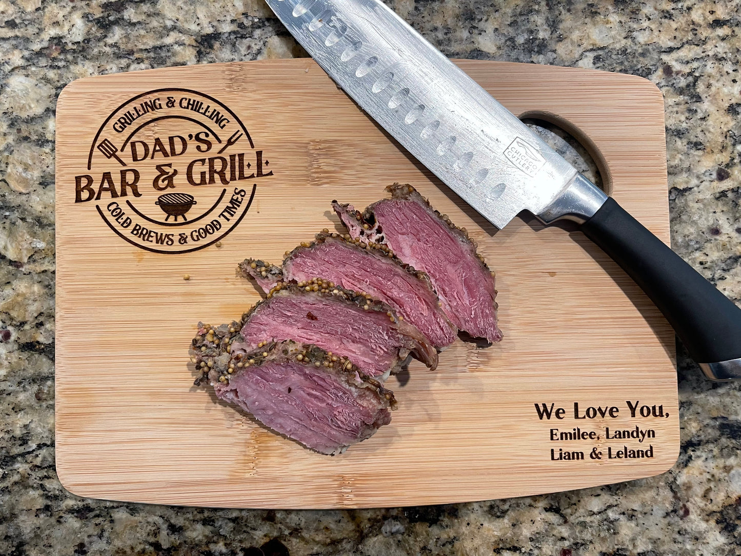Personalized Dad's Bar & Grill, Engraved Cutting Board, Custom Gift for Men, Father’s Day Gift, Gift for Dad, Gift for Birthday, Anniversary