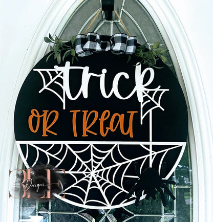 Trick or Treat Door Hanger, Halloween Door Sign, Spooky Door Hanger, Halloween Decor, Door Decorations, Halloween Wreath, Spooky Door Decor